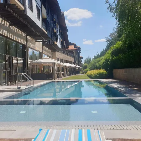 The View Apartment, Terra Complex Neighbour Building Daire Bansko