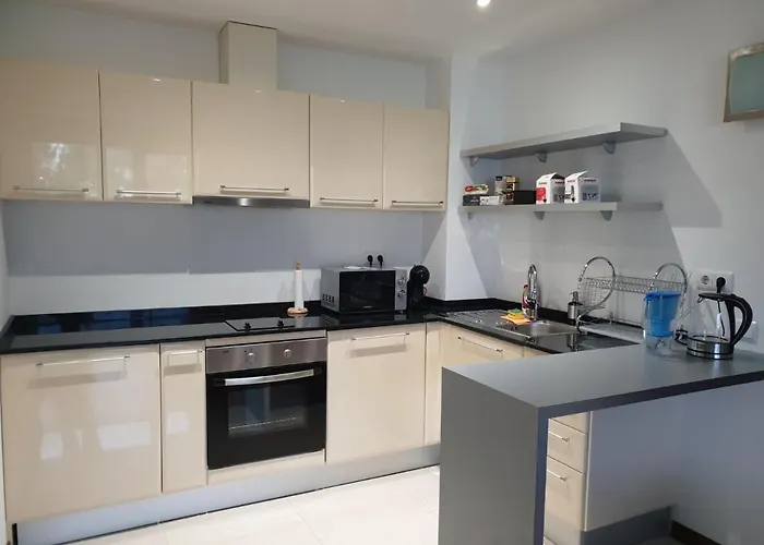 아파트 The View Apartment, Terra Complex Neighbour Building *